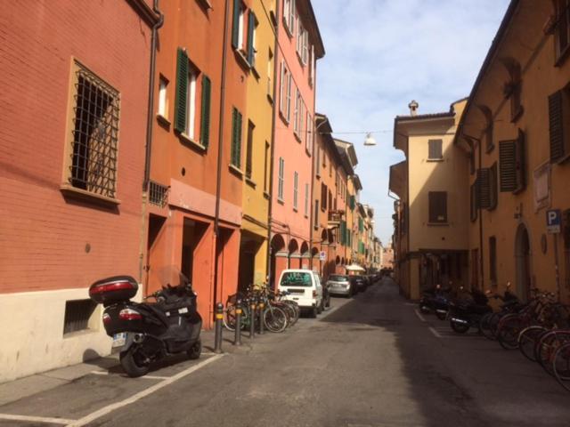 Suite Del Borgo - Affittacamere - Guest House Bologna Exterior foto