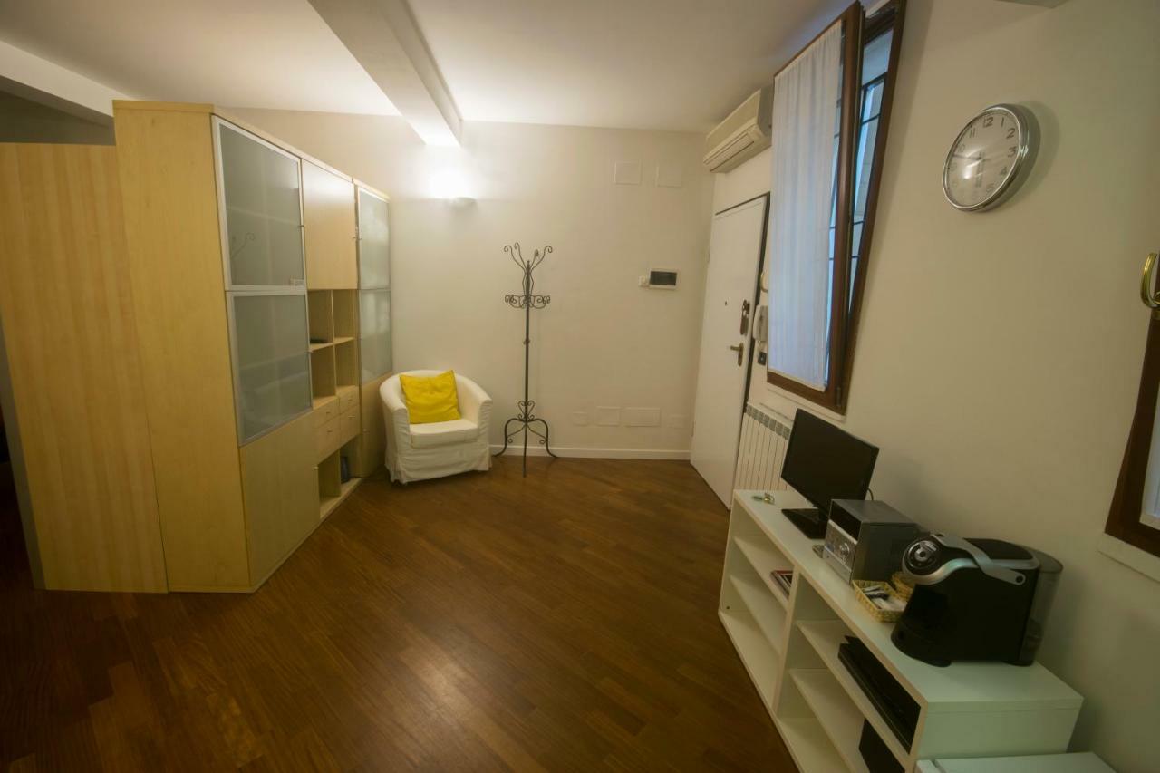 Suite Del Borgo - Affittacamere - Guest House Bologna Exterior foto