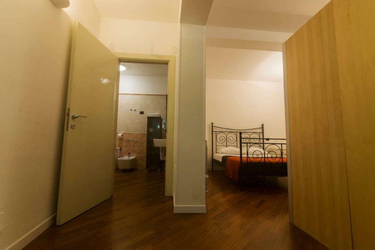 Suite Del Borgo - Affittacamere - Guest House Bologna Exterior foto