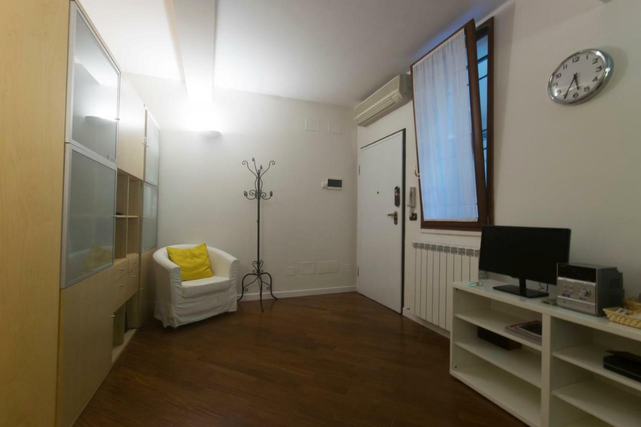 Suite Del Borgo - Affittacamere - Guest House Bologna Exterior foto