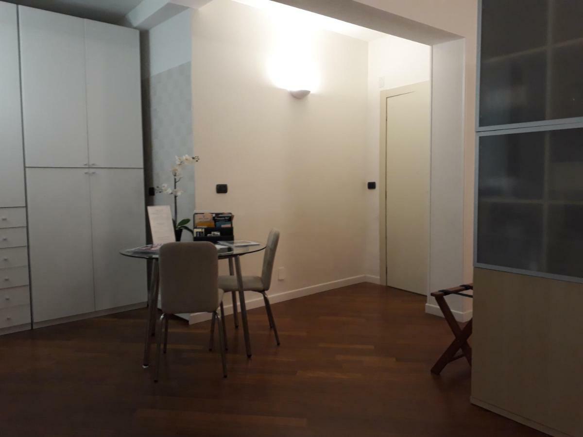 Suite Del Borgo - Affittacamere - Guest House Bologna Exterior foto